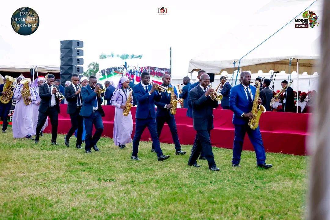 Mother Of All Revivals Picture 18